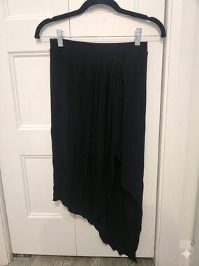 Asymmetric Black Midi Skirt - Classic Women's Skirt